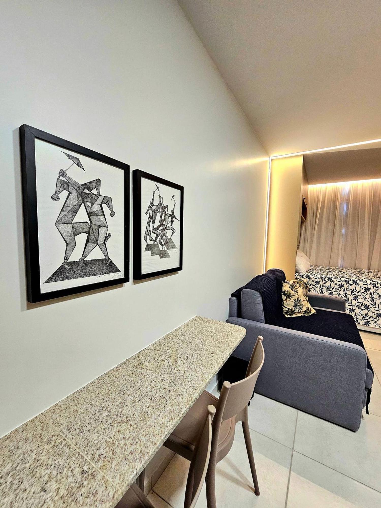 Deluxe Studio